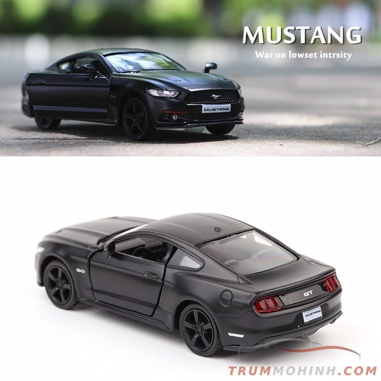 Xế cổ Ford Mustang Obsidian SGOne có giá bán cắt cổ 13 triệu USD