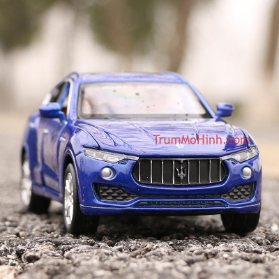 Xe mô hình MASERATI LEVANTE 1:32 UNK