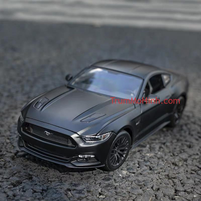 Xe mô hình 2015 Ford Mustang 1:18 Maisto