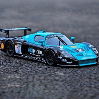 Xe mô hình Maserati MC12 1:24 Bburago