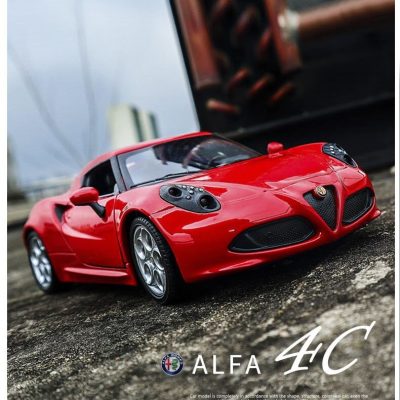 Xe mô hình Alfa Romeo 4C 1:24 Bburago