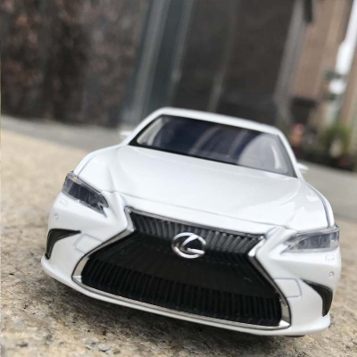 Xe mô hình Lexus ES300h 1:32 JackieKim