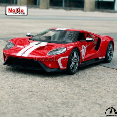 Xe mô hình 2017 Ford GT Red 1:18 Maisto