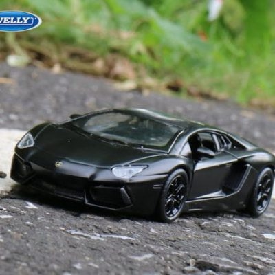 Xe mô hình Lamborghini Aventador LP700 1:36 Welly