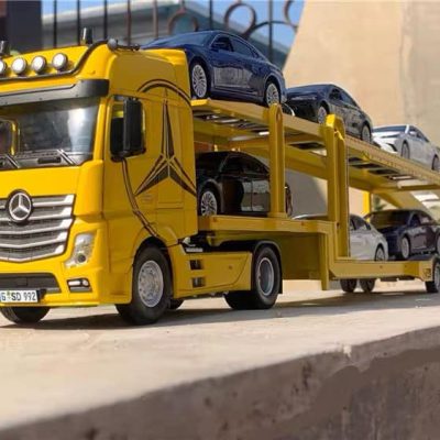 Mô hình xe Mercedes-Benz Actros Truck 1:32 Sheng Hui