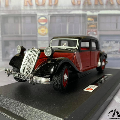Xe Mô Hình 1938 Citroen 15 Cvta 1:24 Bburago