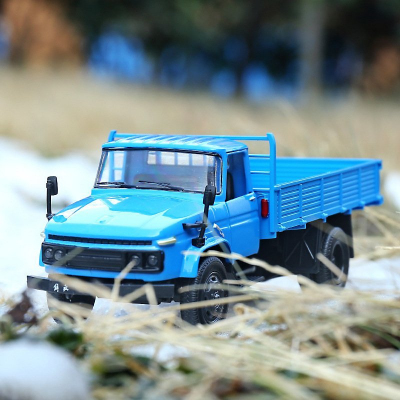 Mô hình xe tải Jeifang CA141 1:32 BY