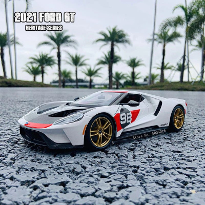 Xe mô hình 2021 Ford GT Heritage Edition 1:18 Maisto