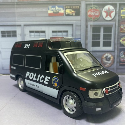 xe cảnh sát 911 swat