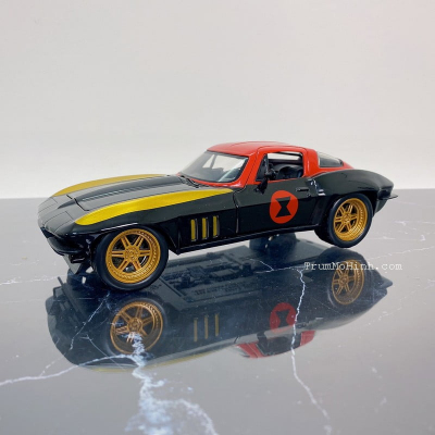 Xe mô hình Black Widow's 1966 Chevy Corvette 1:24 Jada