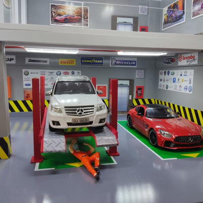 Mô Hình Gara Sửa Xe 2 Tầng Có Phòng Khách (1)