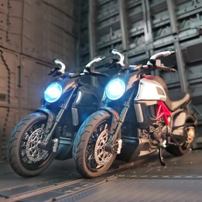 1 12 Ducati Diavel 1260 H P Kim Ua Xe M T M H Nh M (2)