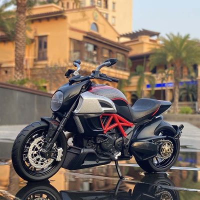 1 12 Ducati Diavel 1260 H P Kim Ua Xe M T M H Nh M